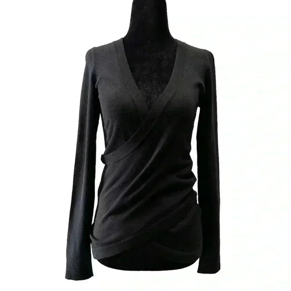 Ricki’s Wrap Front Sweater Deep V Neckline Thin Knit Stretch Fit Black Size XS - Picture 1 of 15